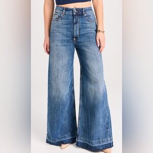 Stella McCartney brand new Jean , size 26 mid blue Jean